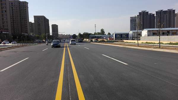 我集團(tuán)承建的金河路(大河路-濱河路)建成通車